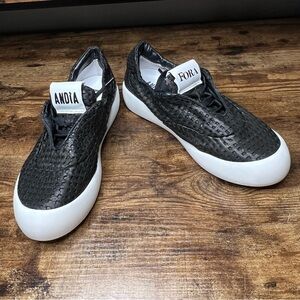 Andia Fora‎ Black Italian Sneakers Cut Out Patterned Leather NEW women's 38/7.5